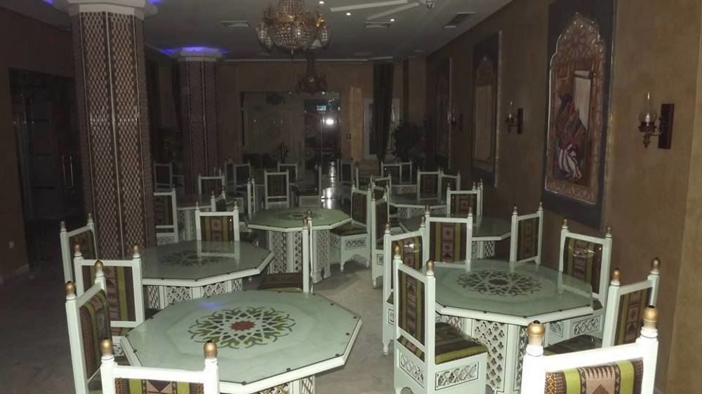 Hotel Saheb Ettabaa Tunis Exteriör bild